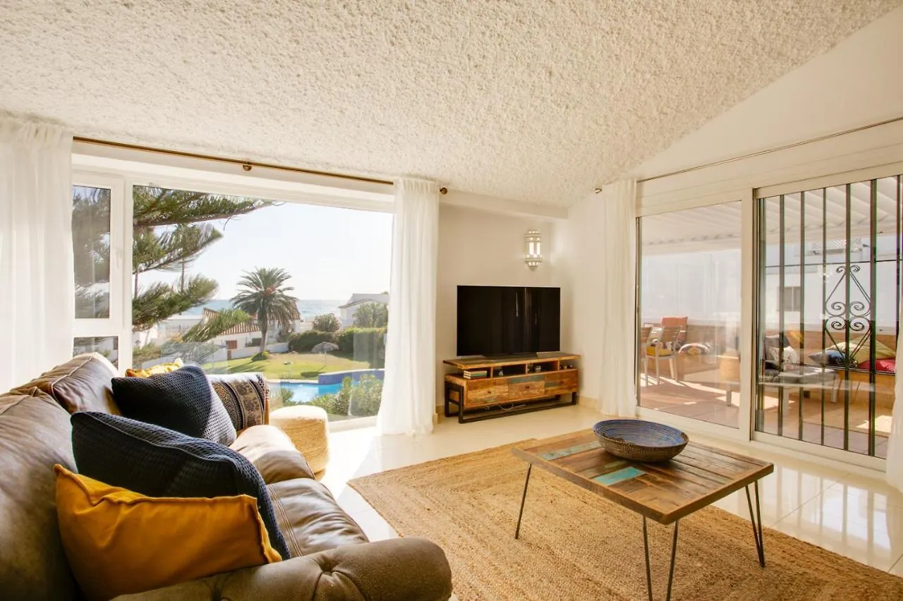 Villa Estefania - Bahia Dorada Estepona