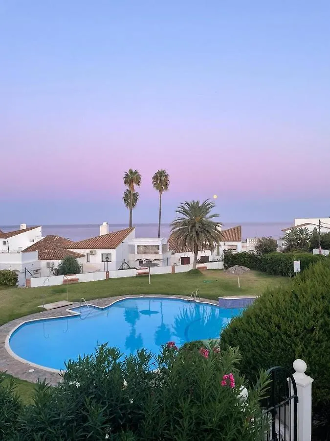 Villa Estefania - Bahia Dorada Estepona