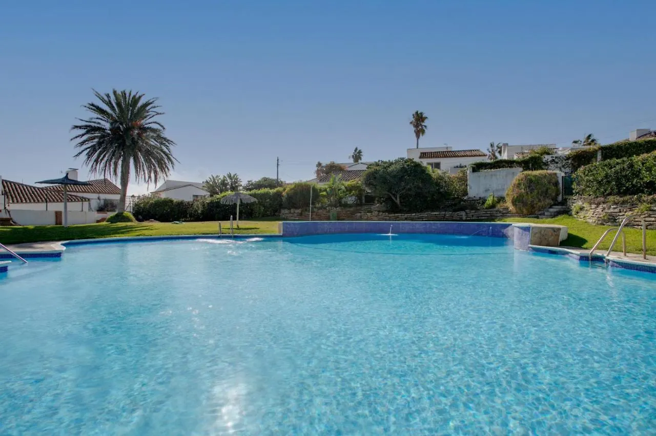 Villa Estefania - Bahia Dorada Estepona